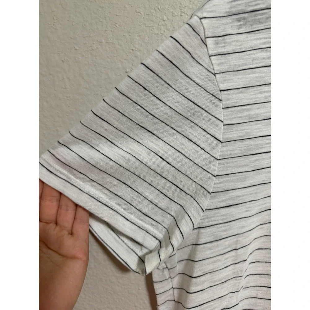 Banana Republic Vintage Tee Mens Large White Navy Striped Linen Pocket T-Shirt